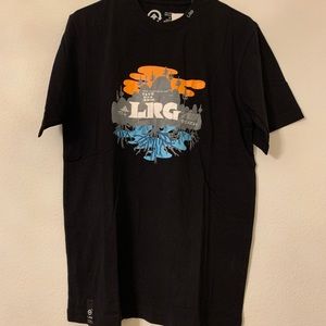 NWOT LRG T-SHIRT